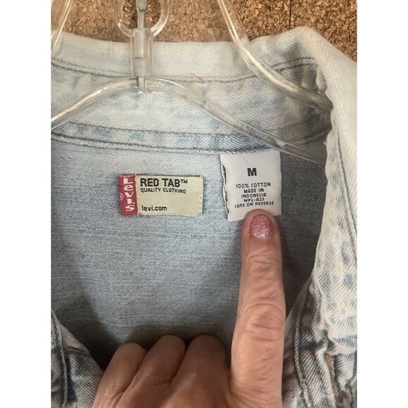 Levi's Red Tab Mens Denim Shirt Size Medium Blue Button Down Long Sleeve Cowboy - Picture 3 of 8
